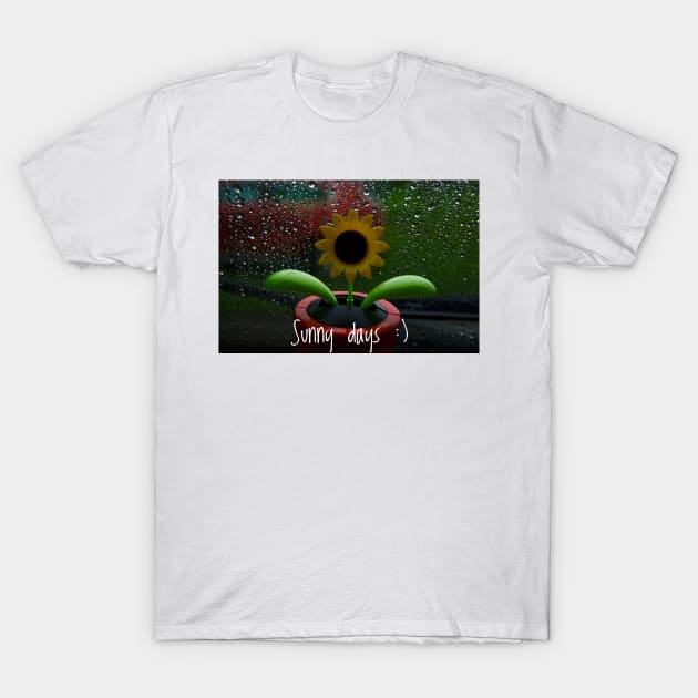 Sunny days! T-Shirt by cloverthewolf